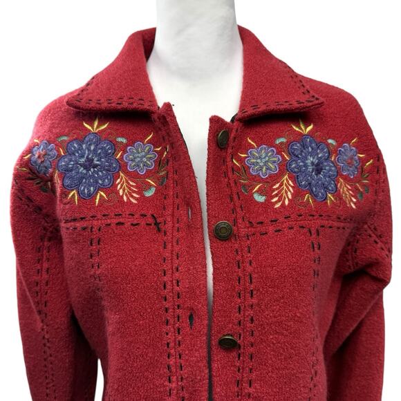 Top - Picture 2 of 6